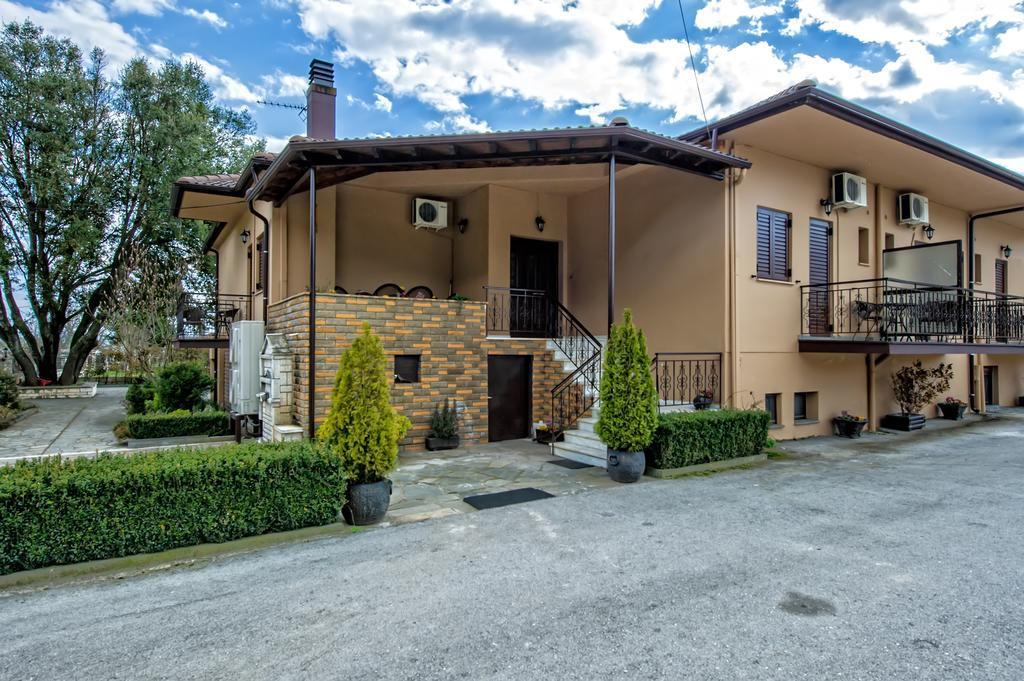 Ξενώνας Γούσιας Ioannina Eksteriør billede